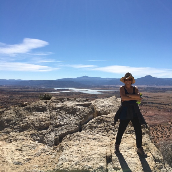 🌞Meet your Posher, Mimz🌞 - Picture 3 of 3